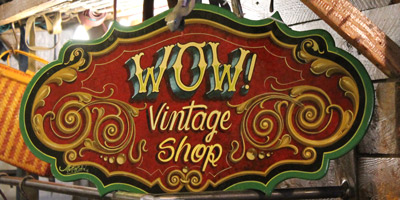 Wow vintage shop abbigliamento vintage Vetrinando Arezzo Wow vintage shop abbigliamento vintage Vetrinando Arezzo