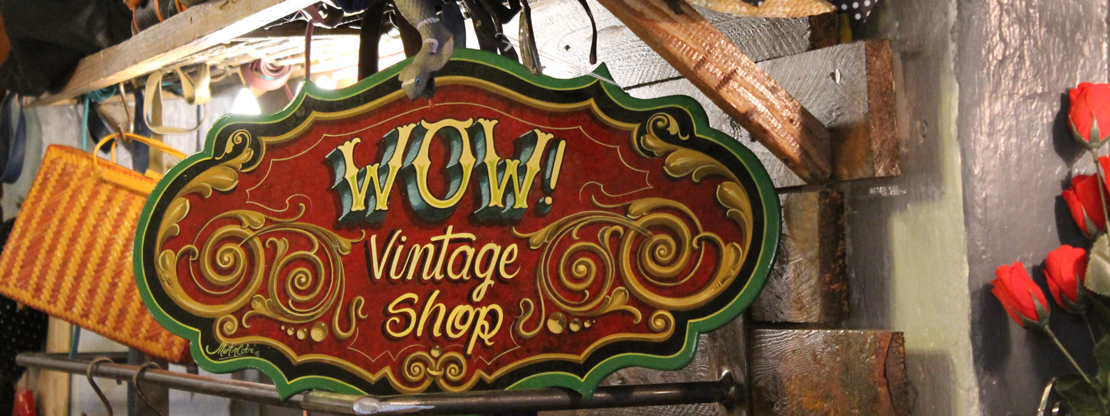 Wow vintage shop abbigliamento vintage Vetrinando Arezzo Wow vintage shop abbigliamento vintage Vetrinando Arezzo