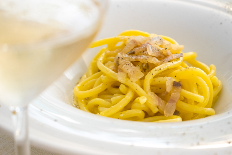 La Carbonara del Doc La Tagliatella Vetrinando Arezzo La Carbonara del Doc La Tagliatella Vetrinando Arezzo